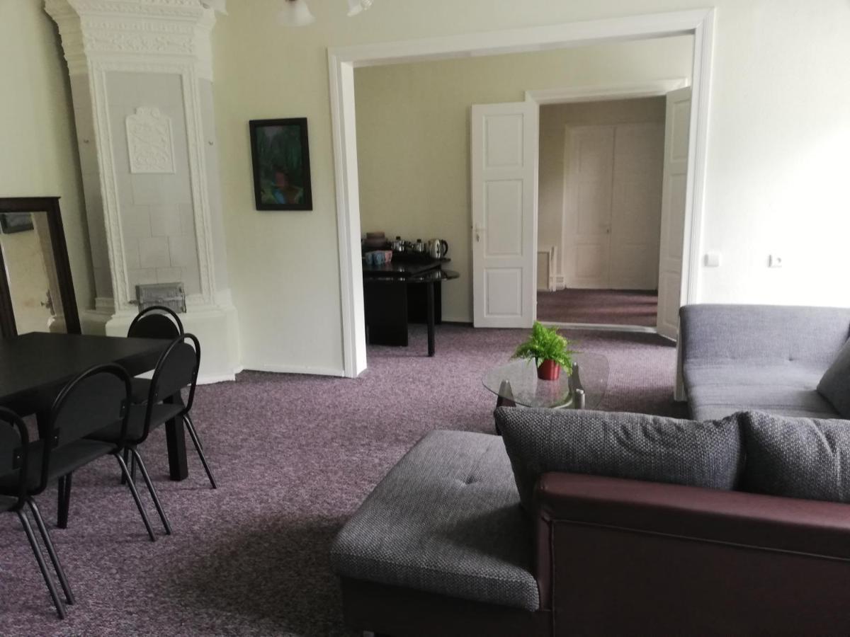 Figaro Villa Ventspils Bagian luar foto