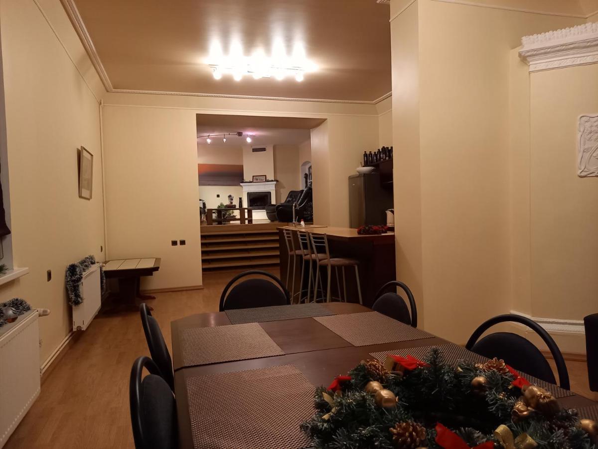 Figaro Villa Ventspils Bagian luar foto