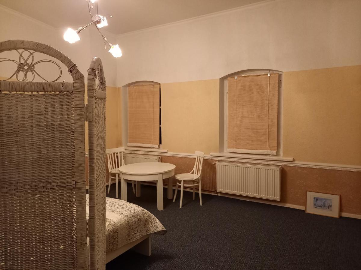 Figaro Villa Ventspils Bagian luar foto
