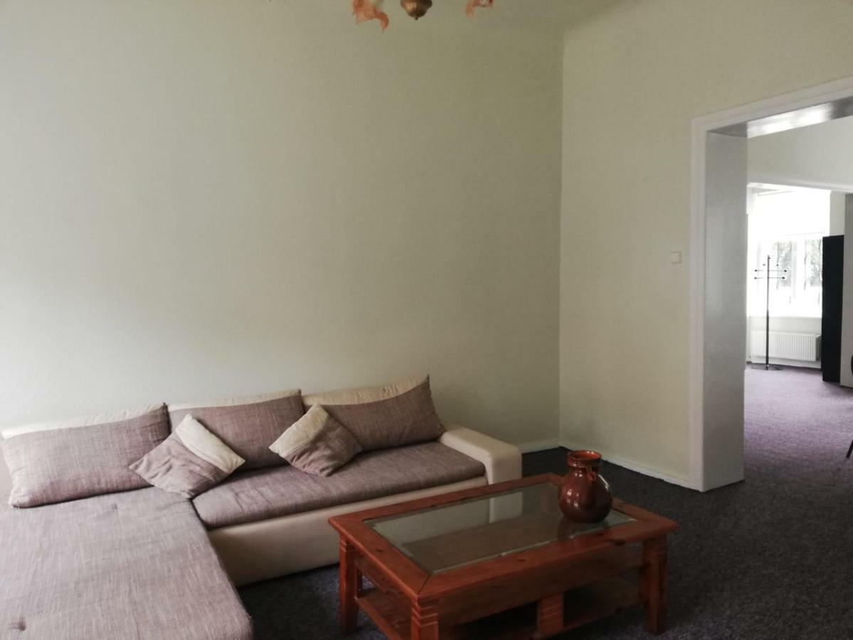 Figaro Villa Ventspils Bagian luar foto